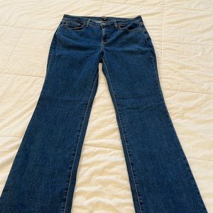NWOT NYDJ Women's 6 Blue Jeans Barbara bootcut Stretch Denim Antique Blue E3-11